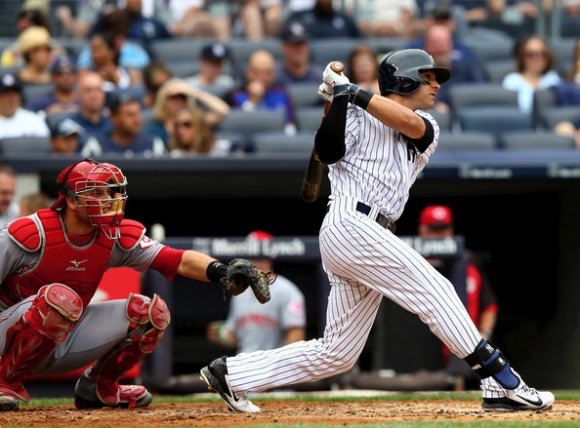 One of Roberts's final hits. ( Elsa/Getty Images)