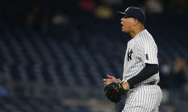 Yankees' Aroldis Chapman looking bigger, stronger than ever (VIDEO) 