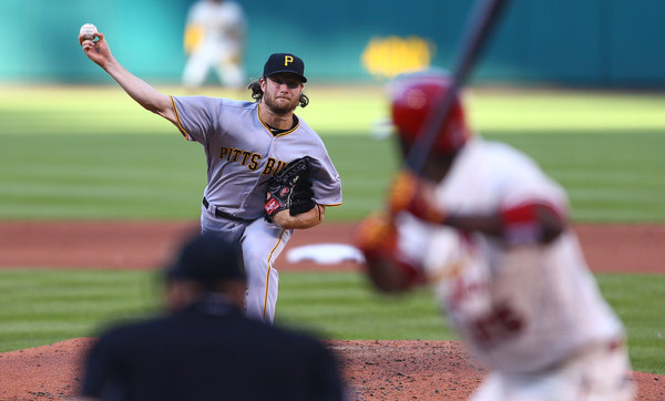 Pirates trade Gerrit Cole to Astros