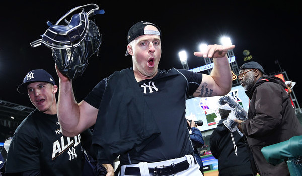 Erik Kratz isn't here to play, he's here to party. (Gregory Shamus/Getty)
